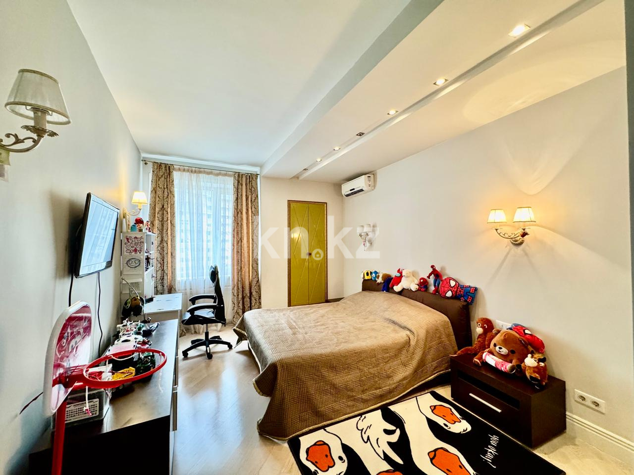 Продажа 3-комнатной квартиры, 190 м², ул. Достык, дом  13 - ул. Кенесары в Астане - фото 14