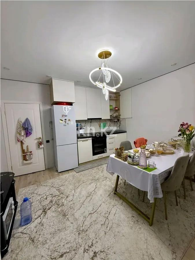 Продажа 2-комнатной квартиры, 62 м² в Алматы - фото 3