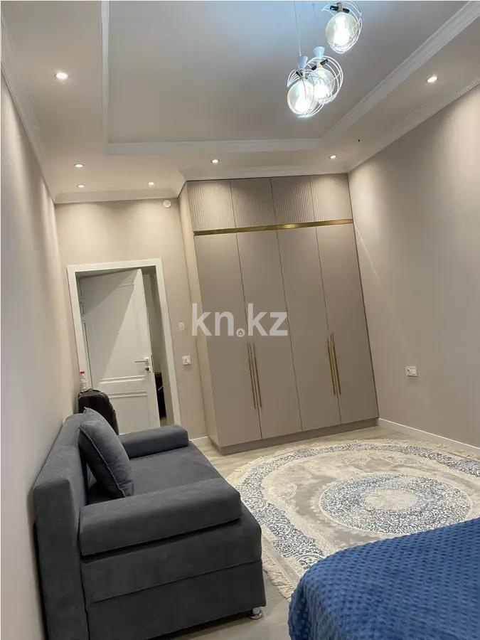 Продажа 2-комнатной квартиры, 68 м², ул. Толе би, дом  12/1 в Астане