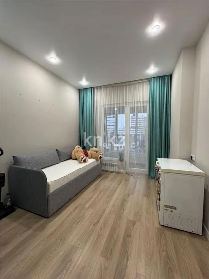 Продажа 4-комнатной квартиры, 105 м², пр. Туран, дом  54 в Астане - фото 3