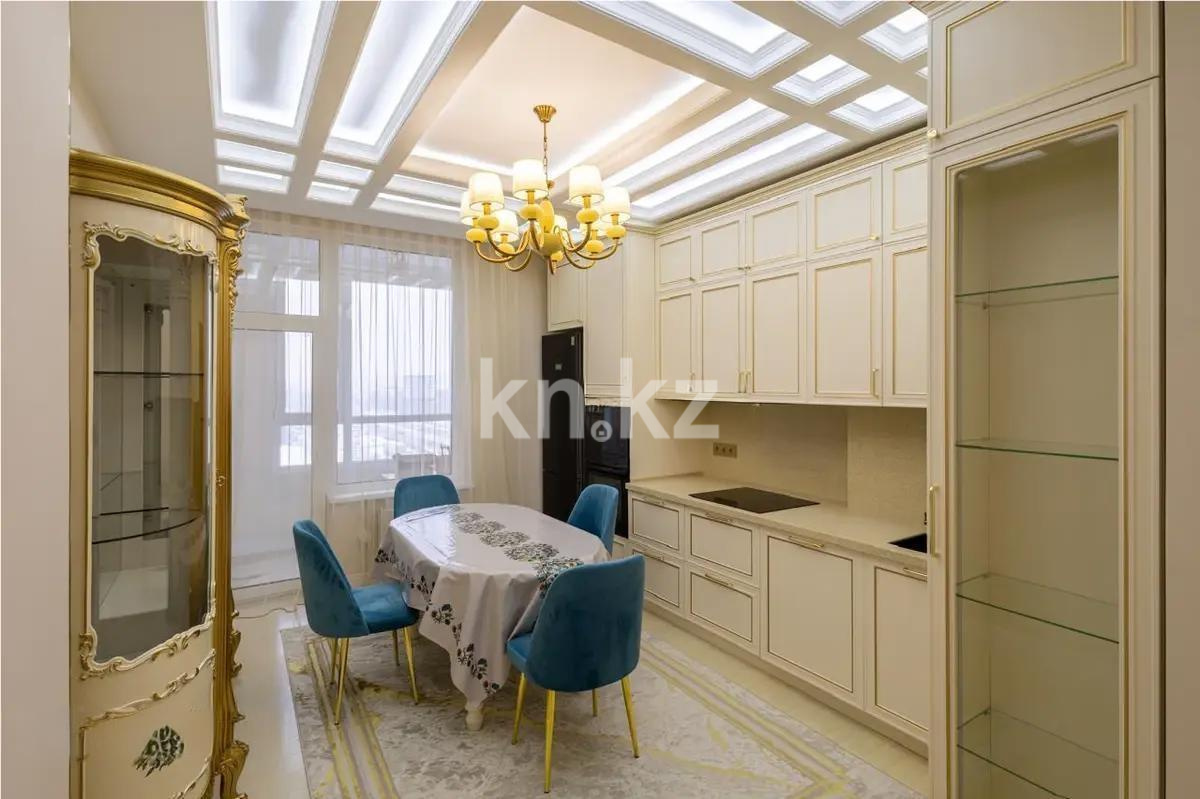 Продажа 4-комнатной квартиры, 125 м², пр. Тауелсыздык, дом  23 в Астане - фото 4