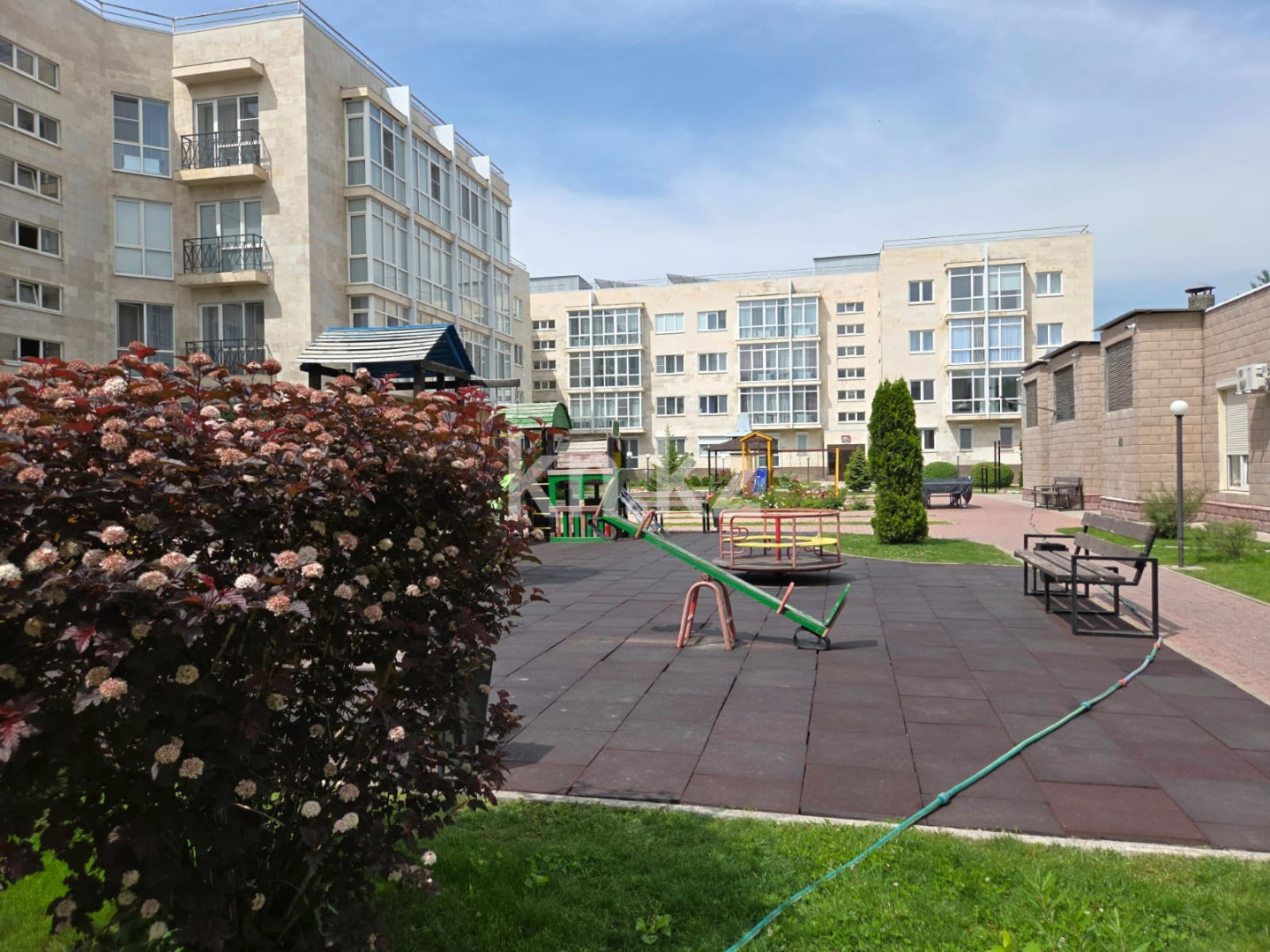 Продажа 2-комнатной квартиры, 83 м² в Алматы - фото 20