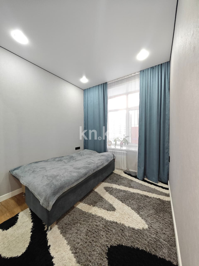 Продажа 3-комнатной квартиры, 74 м², ул. Букетова, дом  3/5 в Караганде - фото 7
