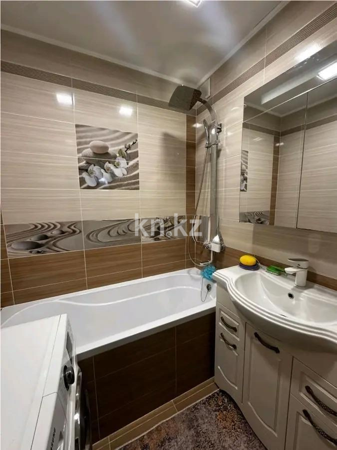 Продажа 4-комнатной квартиры, 80 м², мкр-н Гульдер-1, дом  19 в Караганде - фото 6