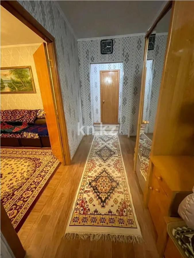 Продажа 3-комнатной квартиры, 65 м², ул. Кемеровская, дом  114 в Караганде - фото 5