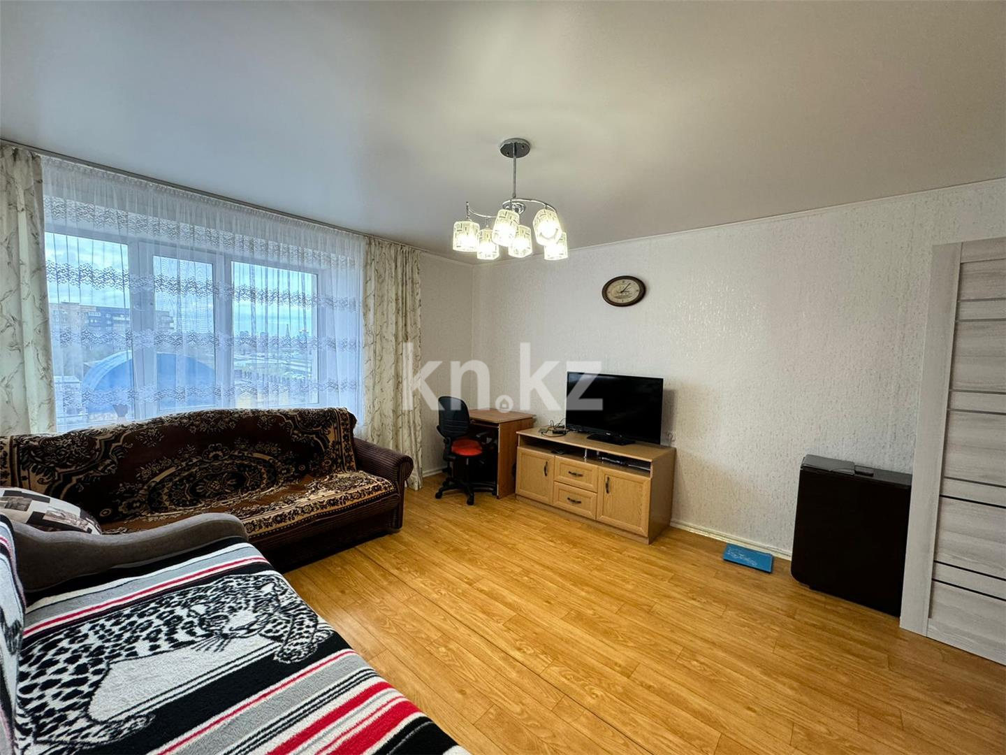 Продажа 4-комнатной квартиры, 74 м² в Караганде