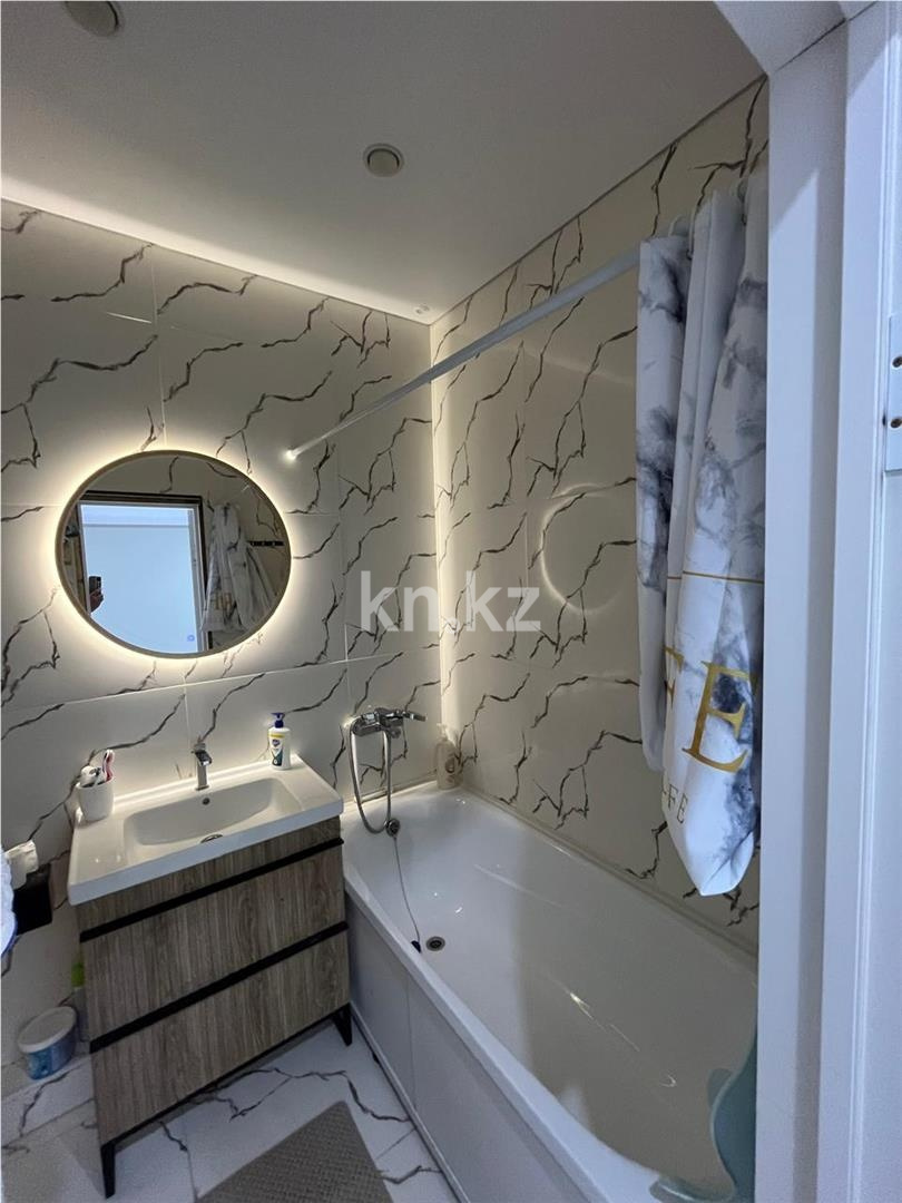 Продажа 1-комнатной квартиры, 40 м² в Караганде - фото 11