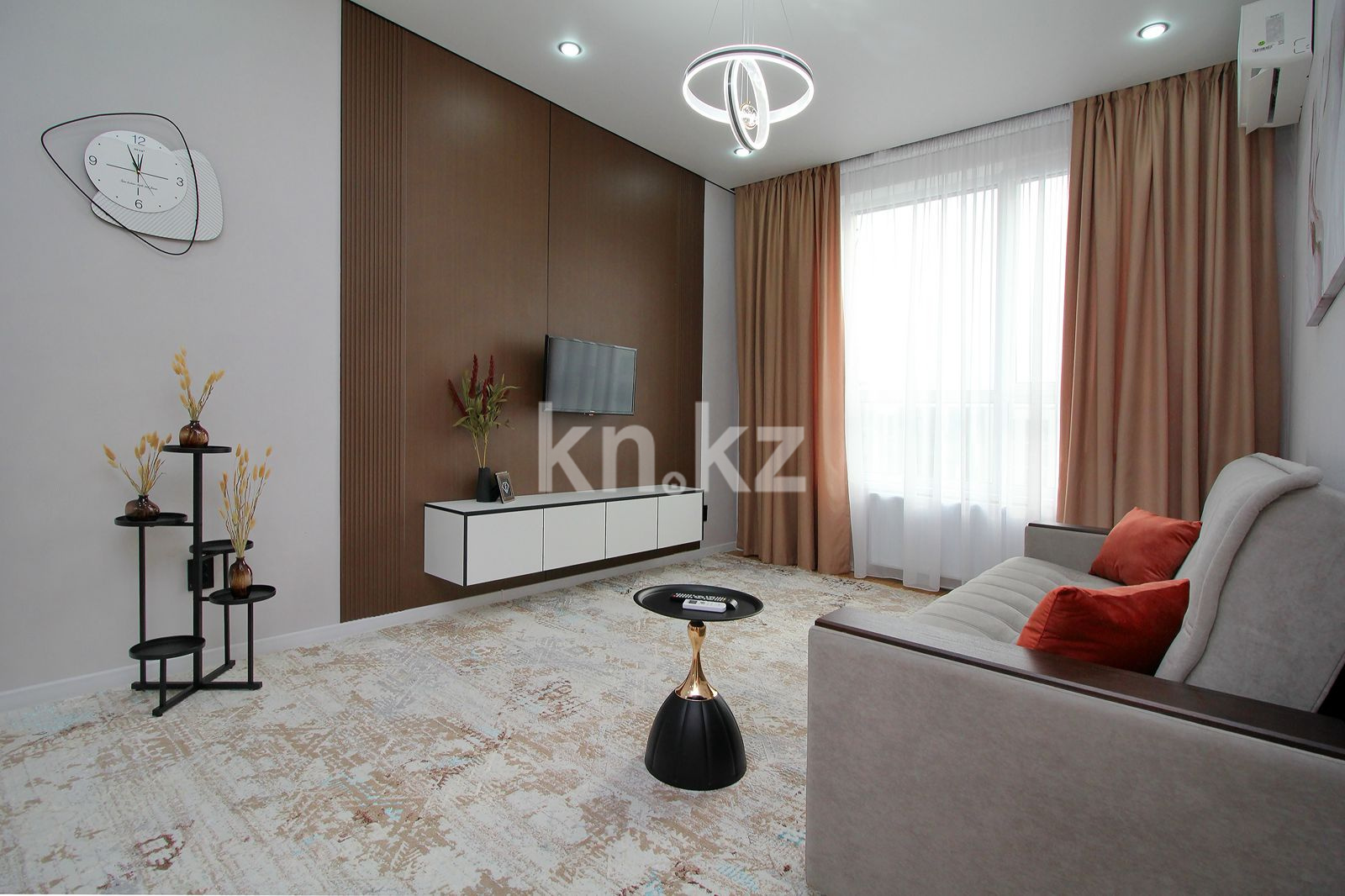 Аренда 2-комнатной квартиры посуточно, 46 м² в Алматы - фото 4