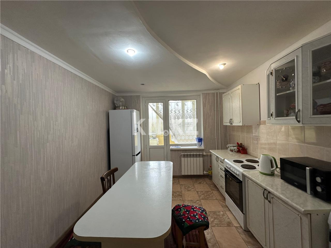 Продажа 4-комнатной квартиры, 82 м², ул. Озёрная в Темиртау - фото 10