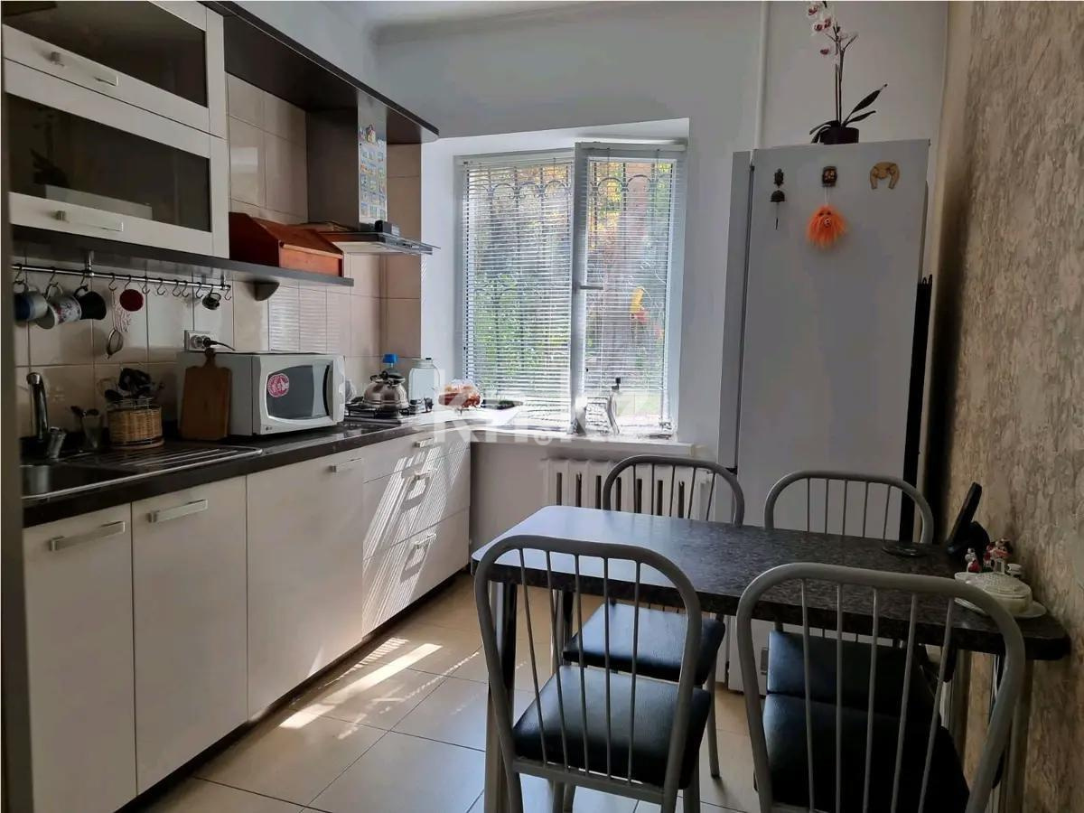 Продажа 3-комнатной квартиры, 68 м², ул. Кажымукана, дом  20 в Алматы - фото 3