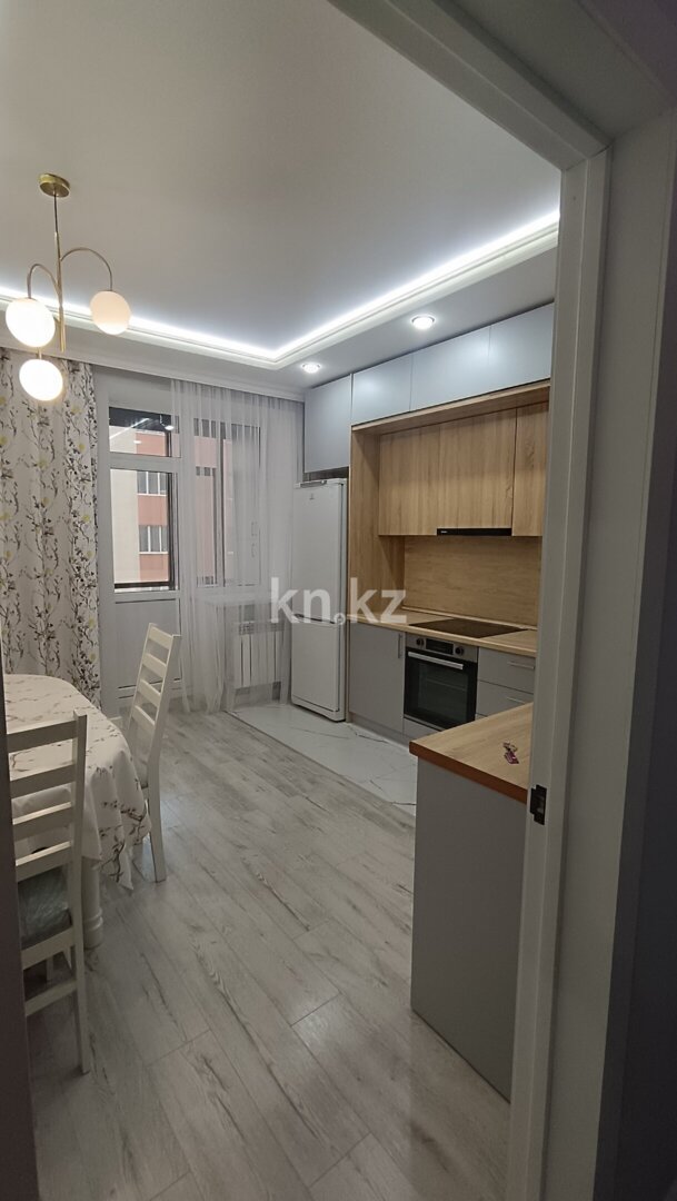 Аренда 1-комнатной квартиры, 45 м² в Астане