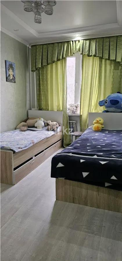 Продажа 3-комнатной квартиры, 63 м², мкр-н 4, дом  23 в Алматы - фото 2