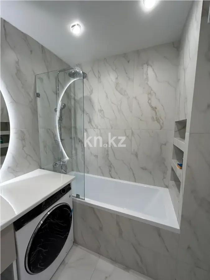 Продажа 2-комнатной квартиры, 47.4 м², пр. Абая, дом  165 в Алматы - фото 3