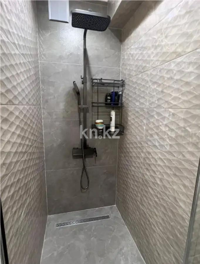 Продажа 3-комнатной квартиры, 107 м², ул. Толе би, дом  298/3 в Алматы - фото 6