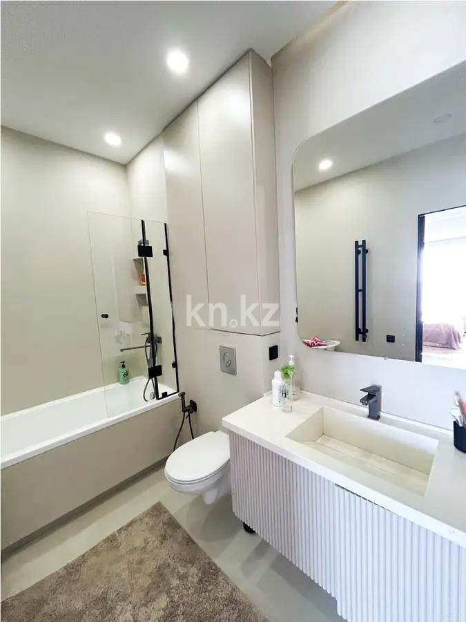 Продажа 4-комнатной квартиры, 132 м², ул. Варламова, дом  27а в Алматы - фото 5