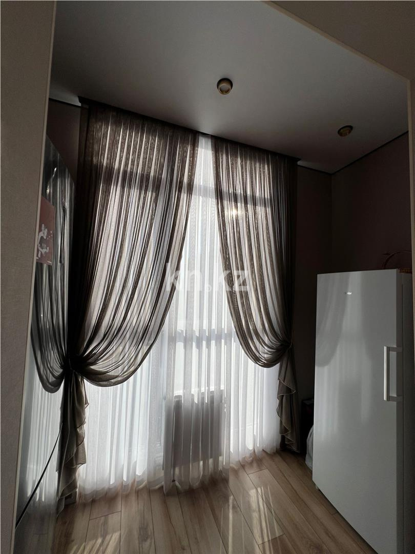 Продажа 3-комнатной квартиры, 92 м² в Караганде - фото 12