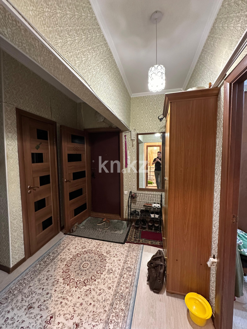 Продажа 3-комнатной квартиры, 68 м², ул. Жандосова, дом  6а в Шымкенте - фото 12