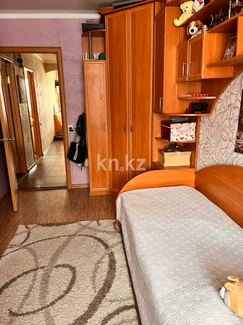 Продажа 3-комнатной квартиры, 63 м², ул. Сатыбалдина, дом  28 в Караганде - фото 6
