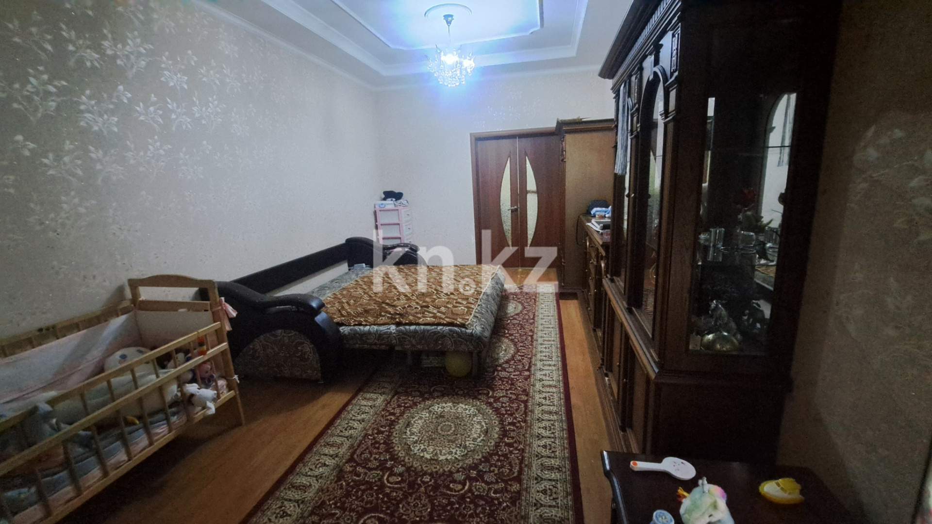 Продажа 2-комнатной квартиры, 76.2 м², пр. Абая, дом  1/1 в Астане - фото 2