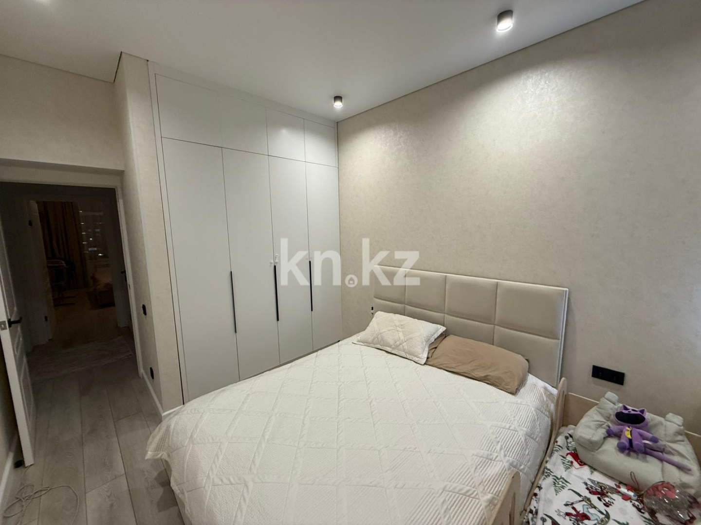 Продажа 3-комнатной квартиры, 91 м² в Караганде - фото 3