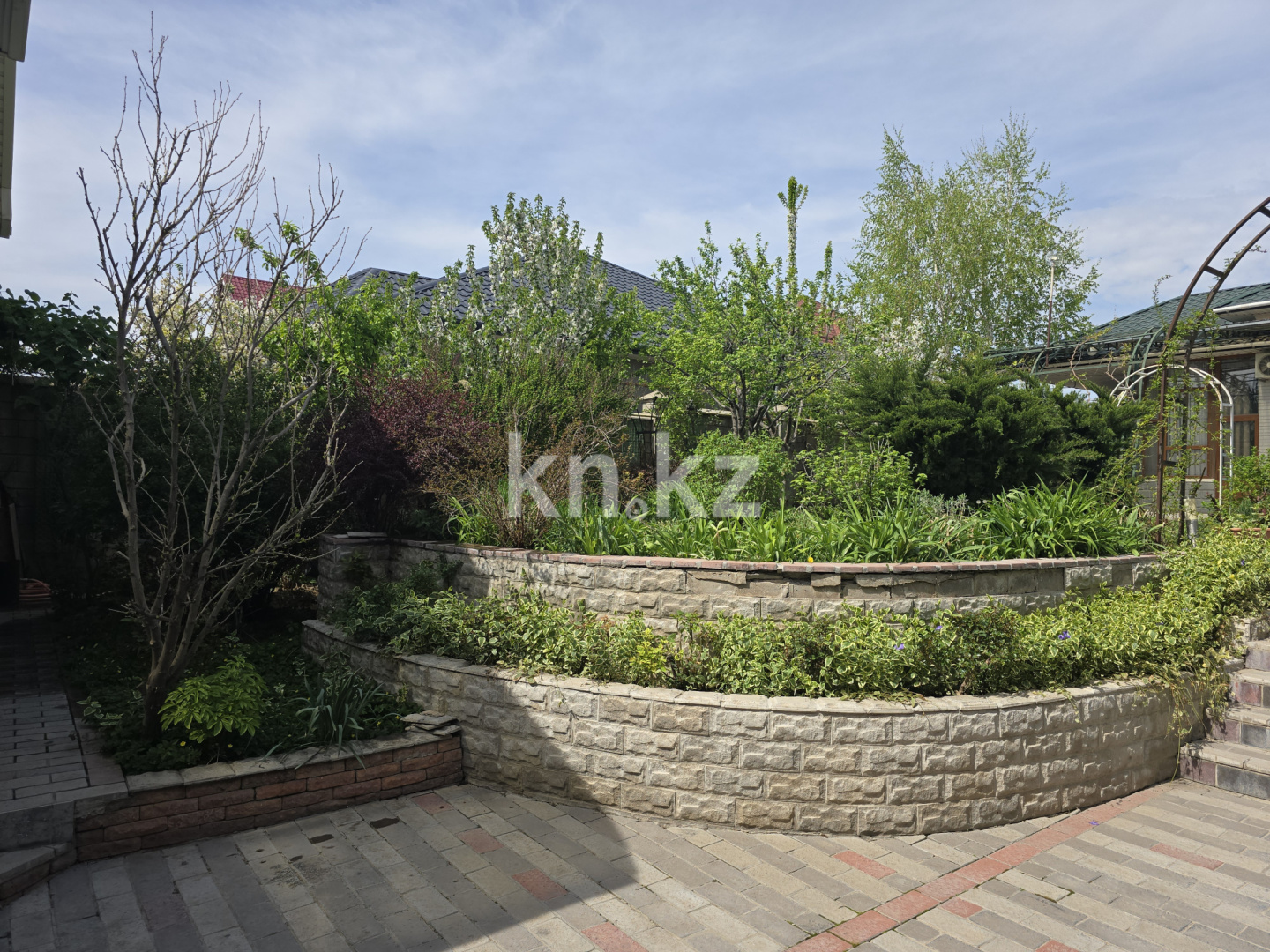 Продажа 6-комнатного дома, 216 м² в Шымкенте - фото 6