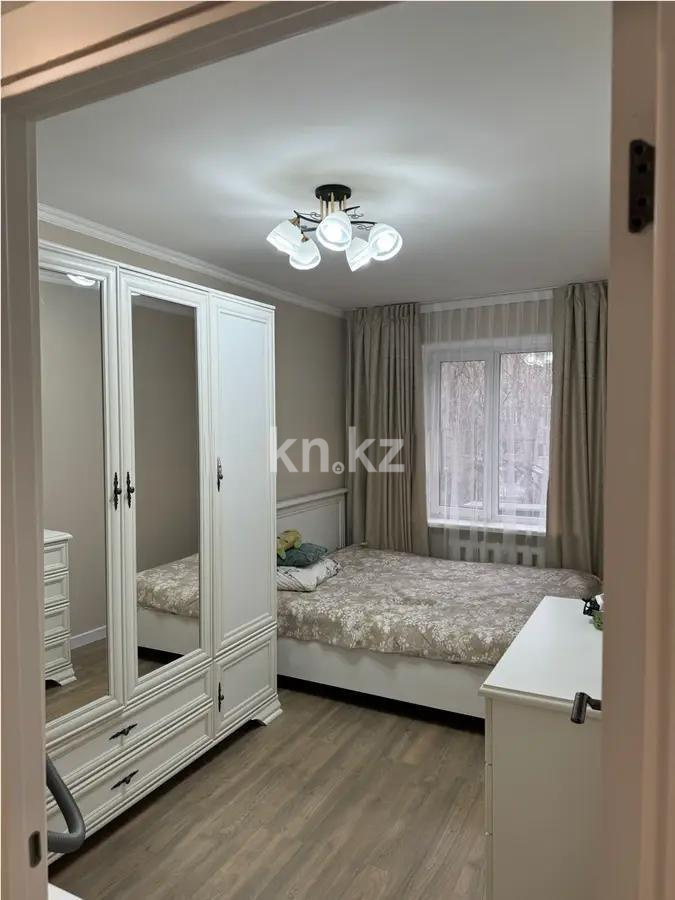 Продажа 3-комнатной квартиры, 60 м², мкр-н Аксай-2, дом  5 в Алматы - фото 3