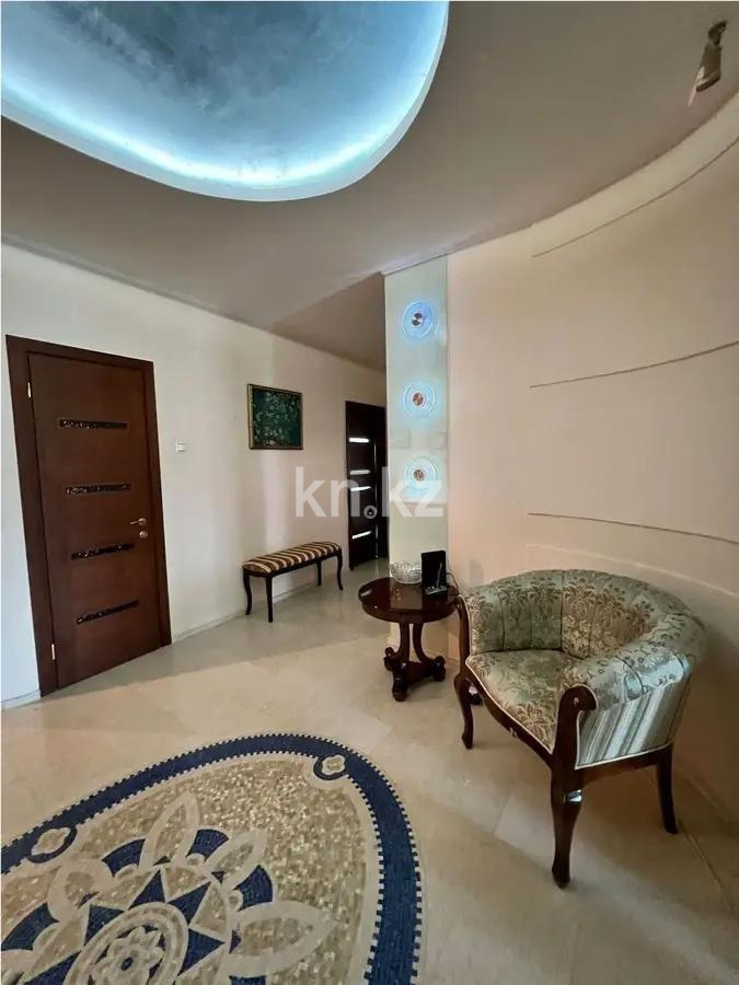 Продажа 3-комнатной квартиры, 119 м², мкр-н Самал-3, дом  22 в Алматы - фото 8