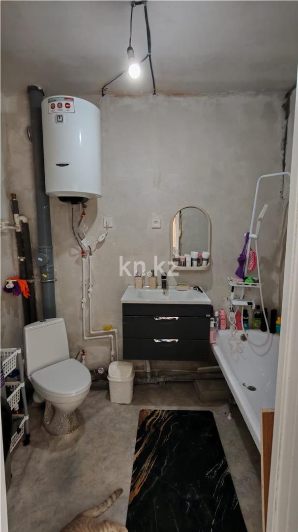 Продажа 2-комнатной квартиры, 68 м², ул. Букетова в Караганде - фото 14