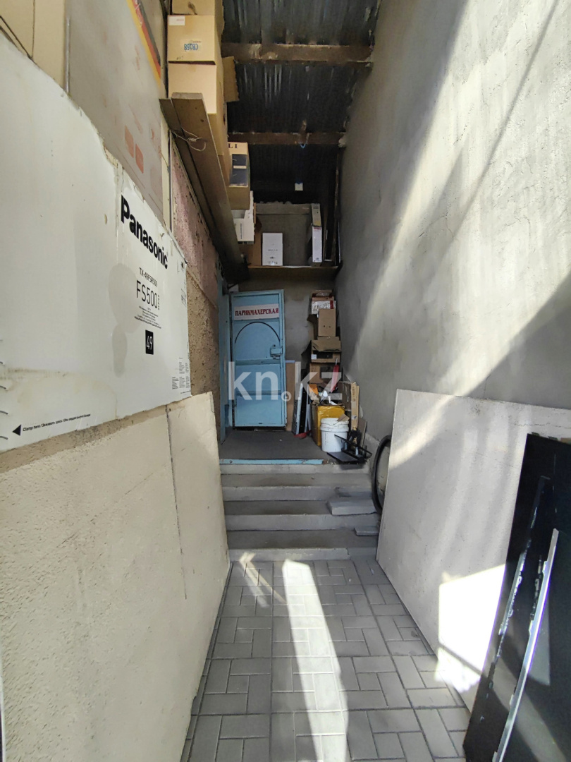 Продажа , 60 м², пр. Бухар-жырау, дом  96 в Караганде - фото 3