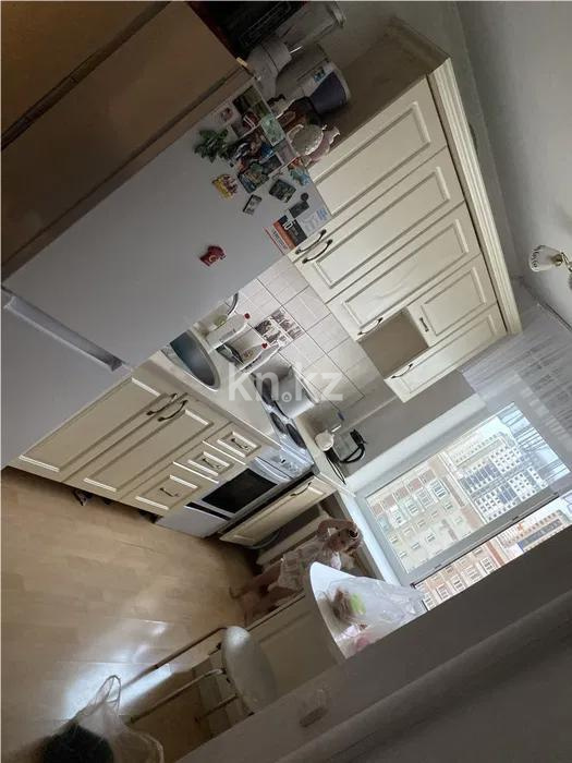 Продажа 1-комнатной квартиры, 48 м², ул. Торайгырова, дом  3/1 в Астане - фото 2