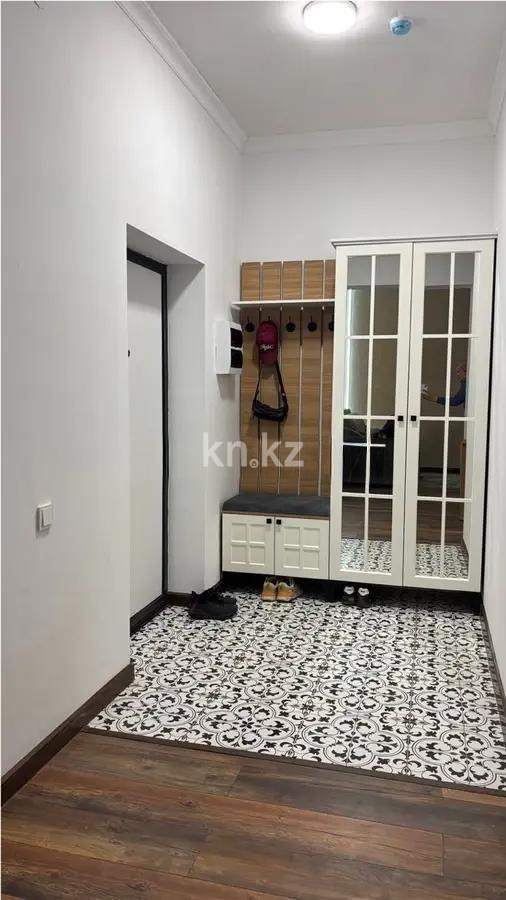 Продажа 2-комнатной квартиры, 58 м², ул. Жарокова, дом  218 в Алматы - фото 6