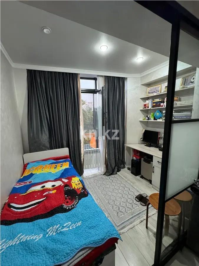 Продажа 2-комнатной квартиры, 71 м², ул. Толе би, дом  189/3 в Алматы - фото 3