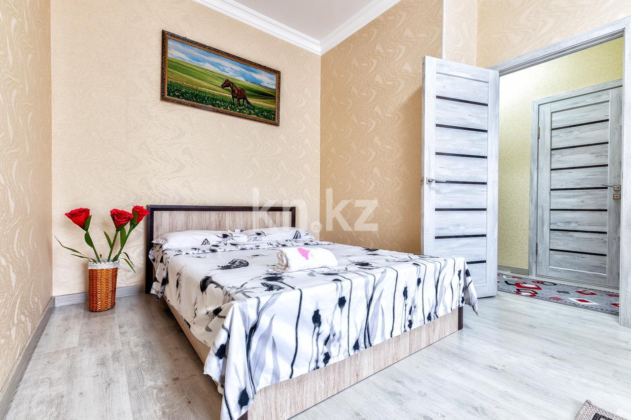 Аренда 1-комнатной квартиры посуточно, 50 м², пр. Кабанбай батыра, дом  29 - ул. Достык в Астане - фото 4