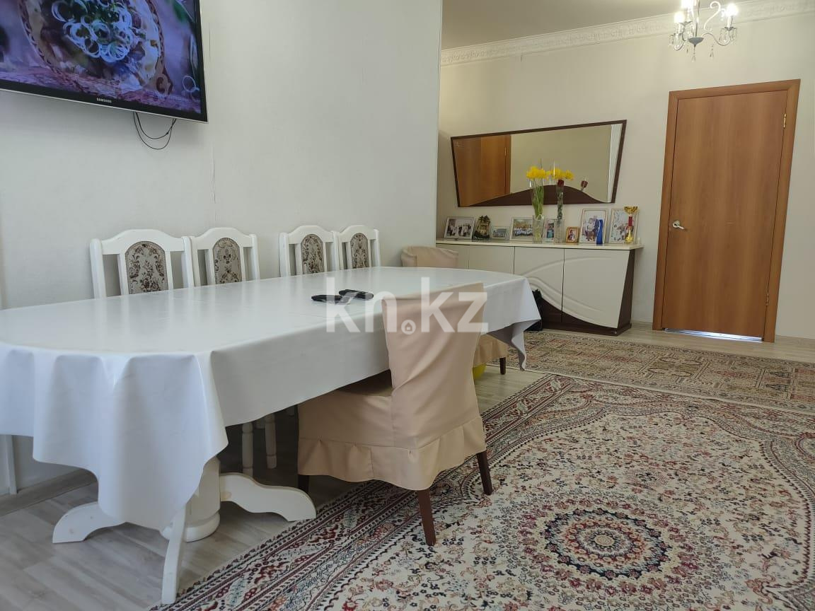 Продажа 10-комнатного дома, 650 м², ул. Джалиля в Караганде - фото 13