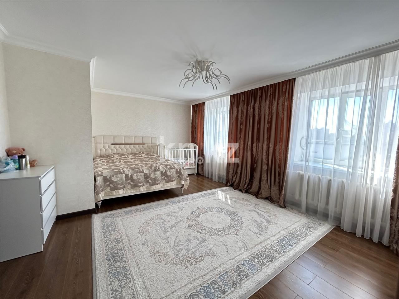 Продажа 4-комнатной квартиры, 139.7 м² в Астане - фото 14