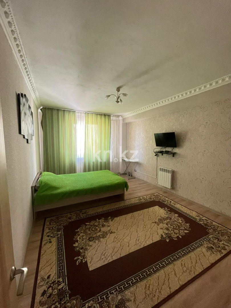 Аренда 3-комнатной квартиры посуточно, 170 м², ул. Сарайшык, дом  40 в Астане