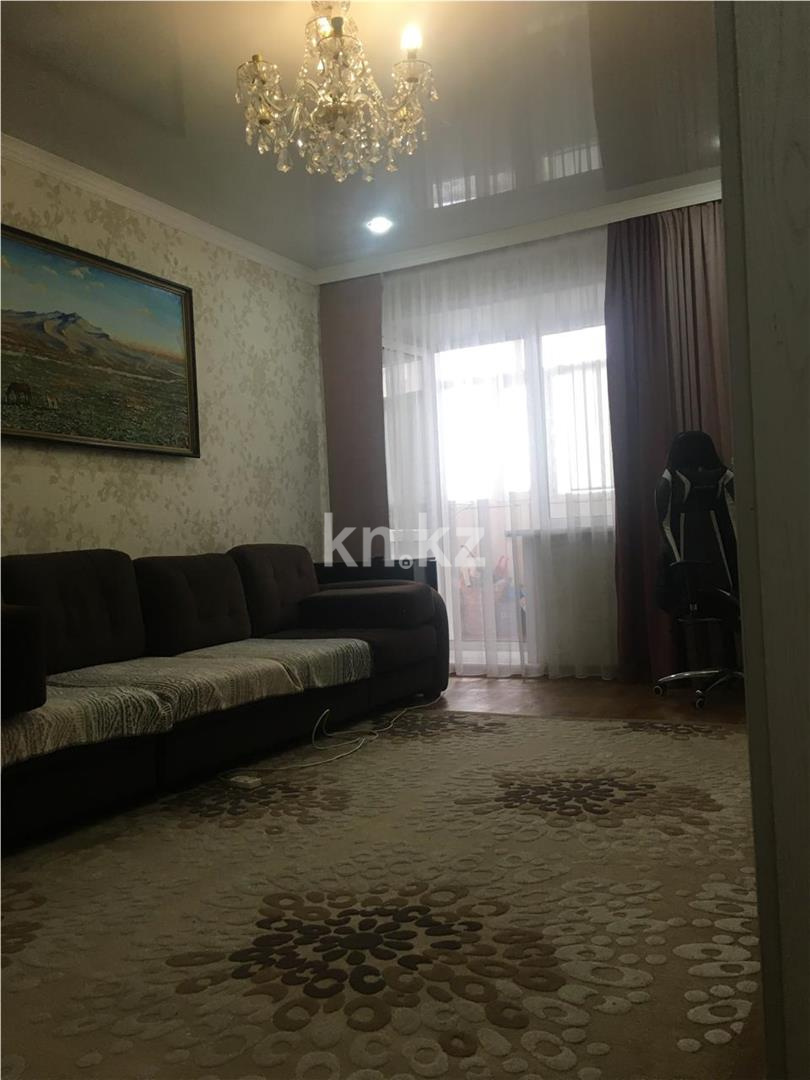 Продажа 2-комнатной квартиры, 53 м², ул. Комиссарова в Караганде - фото 2