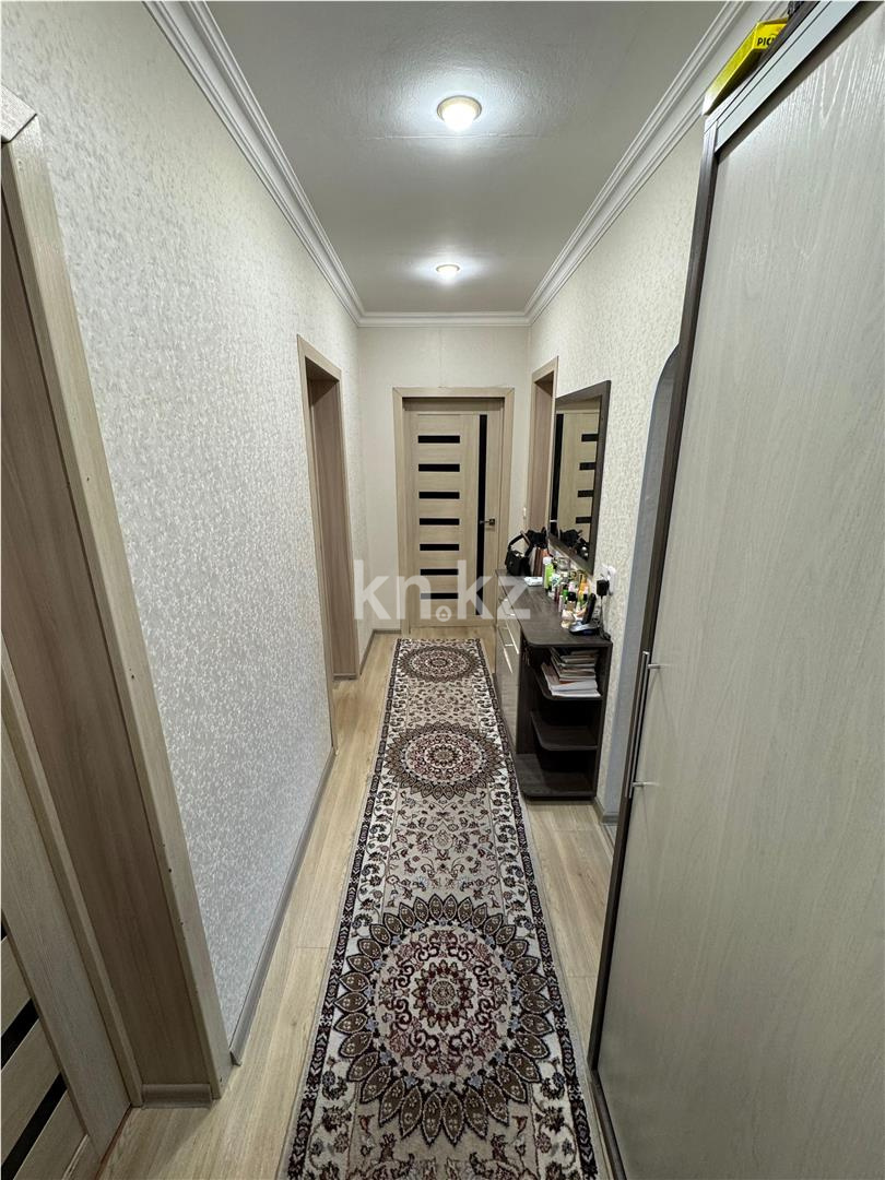 Продажа 3-комнатной квартиры, 67 м², ул. Серова в Караганде - фото 6