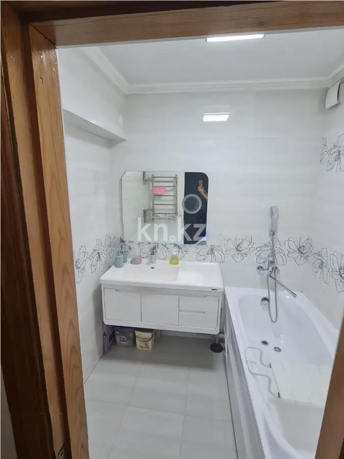 Продажа 5-комнатной квартиры, 99 м² в Алматы - фото 4