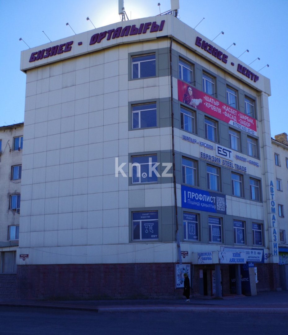 Продажа , 836.1 м², ул. Орлова, дом  113/2 в Караганде