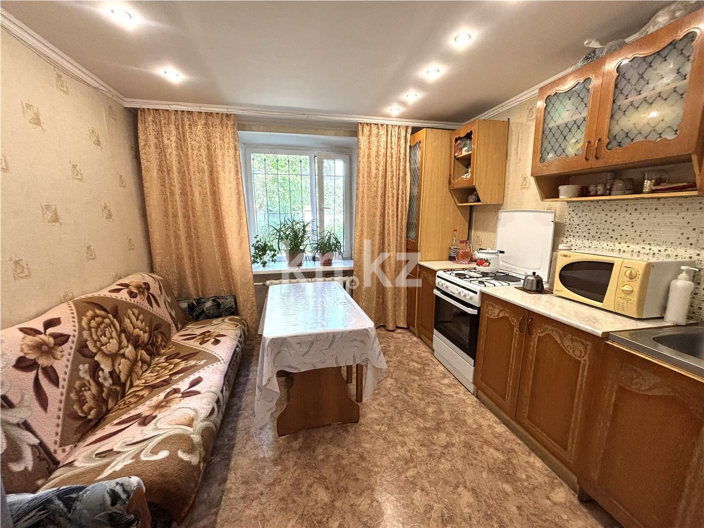 Продажа 1-комнатной квартиры, 40 м², ул. Крылова, дом  42 в Караганде - фото 4