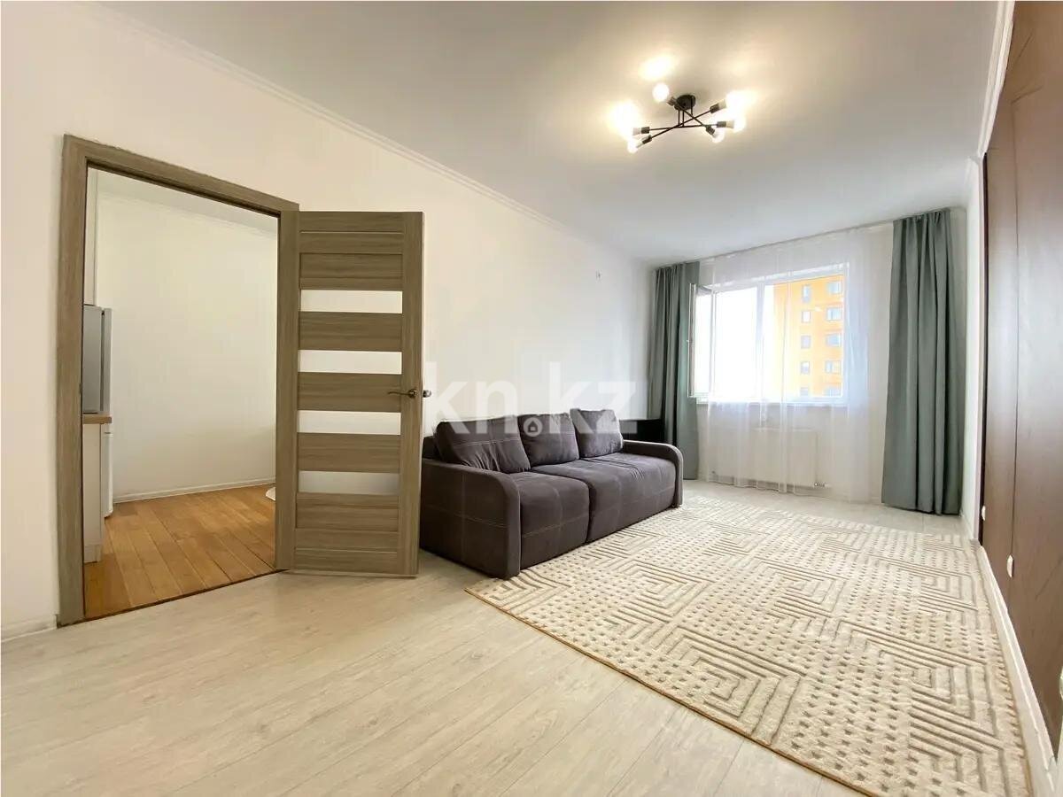 Продажа 1-комнатной квартиры, 40 м² в Астане