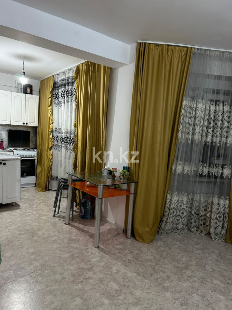 Продажа 1-комнатной квартиры, 40.7 м² в Караганде - фото 2