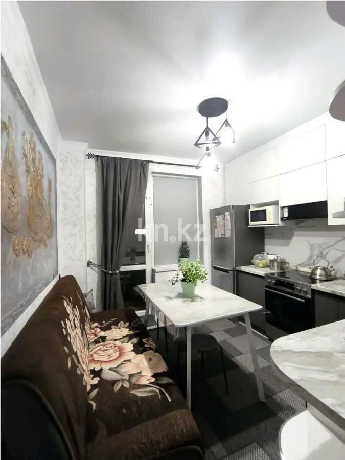 Продажа 1-комнатной квартиры, 42.3 м² в Астане - фото 2