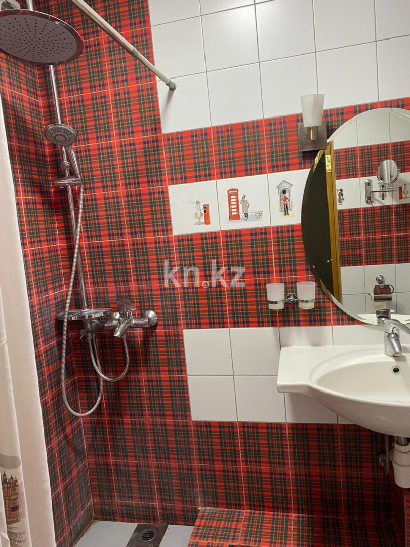 Продажа 6-комнатного дома, 240 м², ул. Есенберлина в Алматы - фото 19