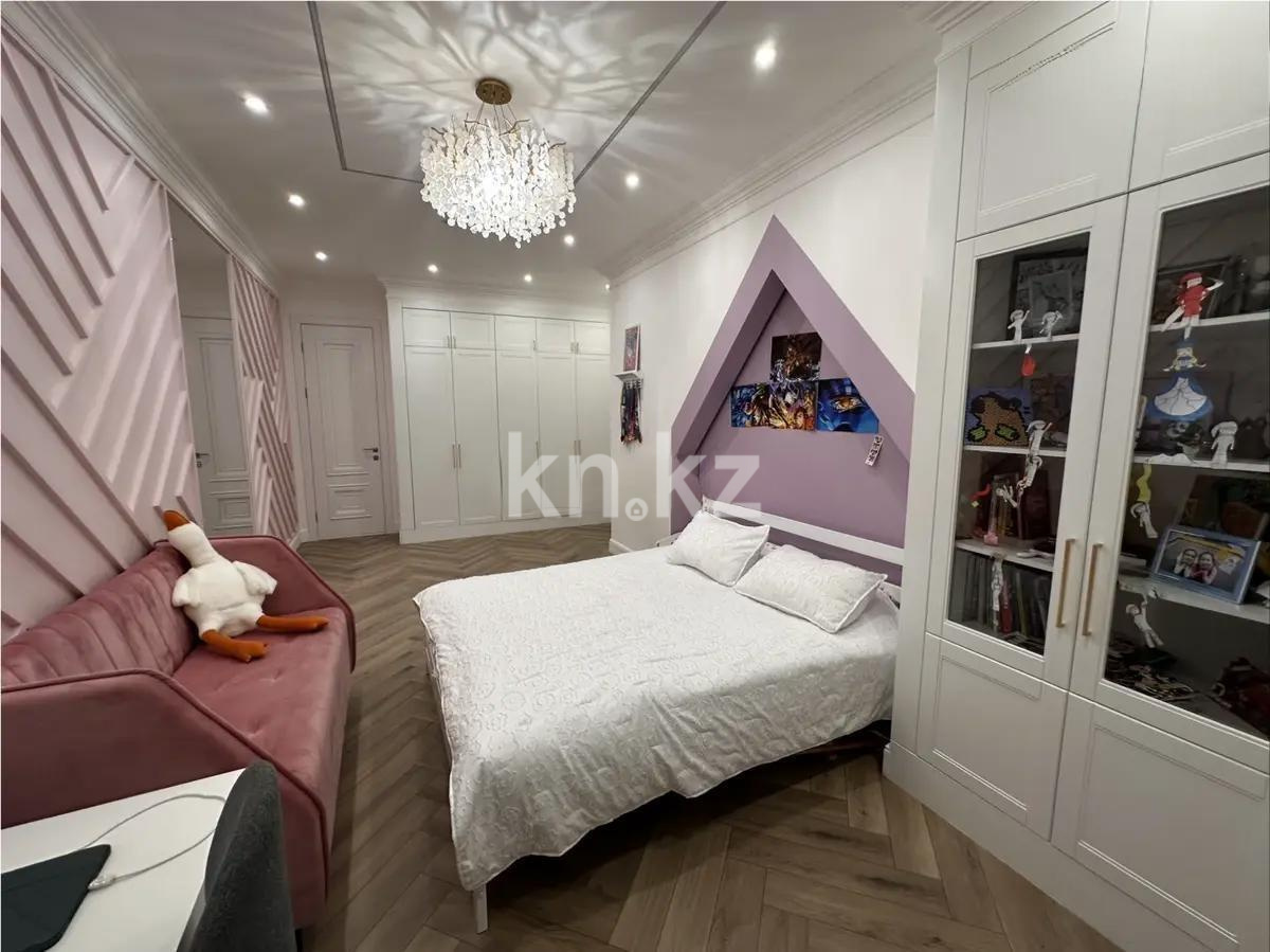 Продажа 5-комнатной квартиры, 198 м² в Астане - фото 3