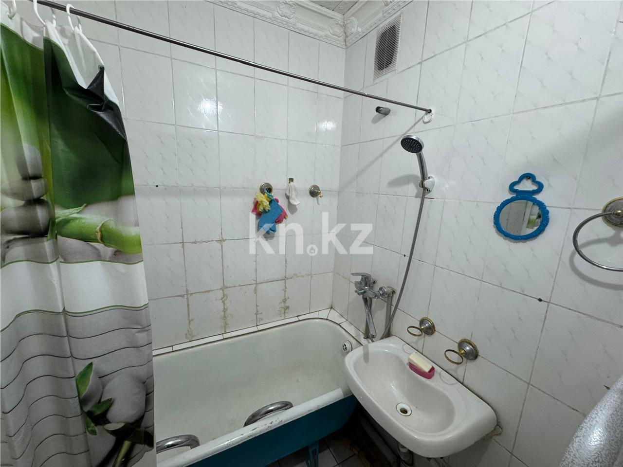 Продажа 5-комнатной квартиры, 108 м², пр. Металлургов в Темиртау - фото 8