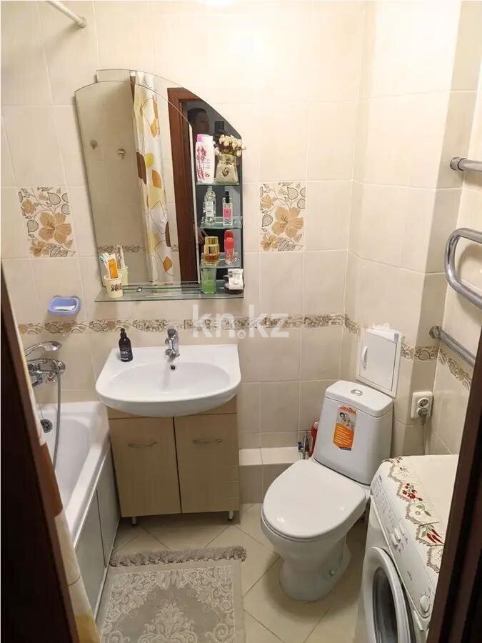 Продажа 2-комнатной квартиры, 44.8 м² в Алматы - фото 4
