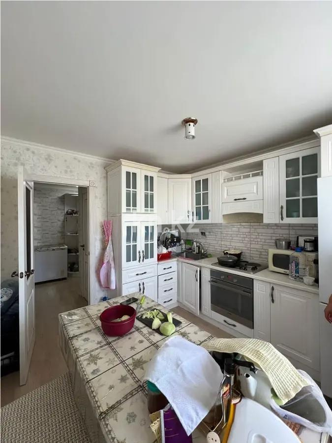 Продажа 3-комнатной квартиры, 76 м², пр. Абылай хана, дом  6/4 в Астане - фото 2