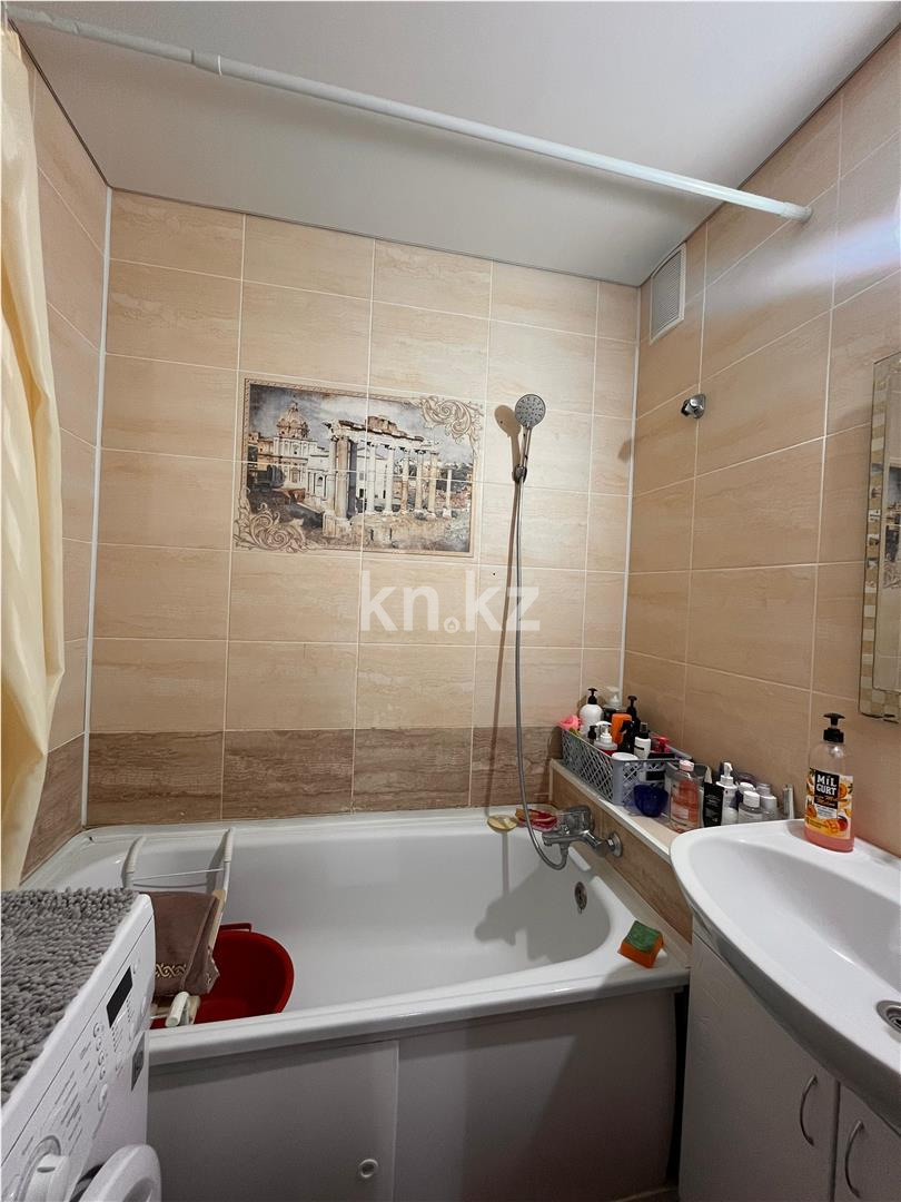 Продажа 4-комнатной квартиры, 80 м² в Караганде - фото 10